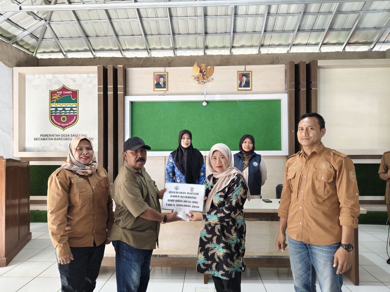 PENYALURAN INSENTIF KADER POSY...