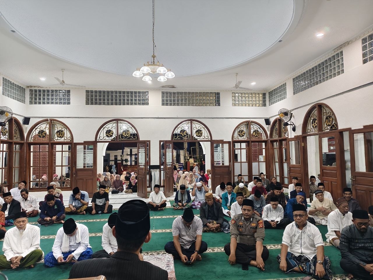 KEGIATAN PENGAJIAN DAN TASYAKU...