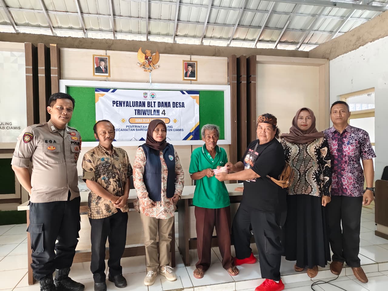 PENYALURAN BANTUAN LANGSUNG TUNAI (BLT) TRIWULAN 4