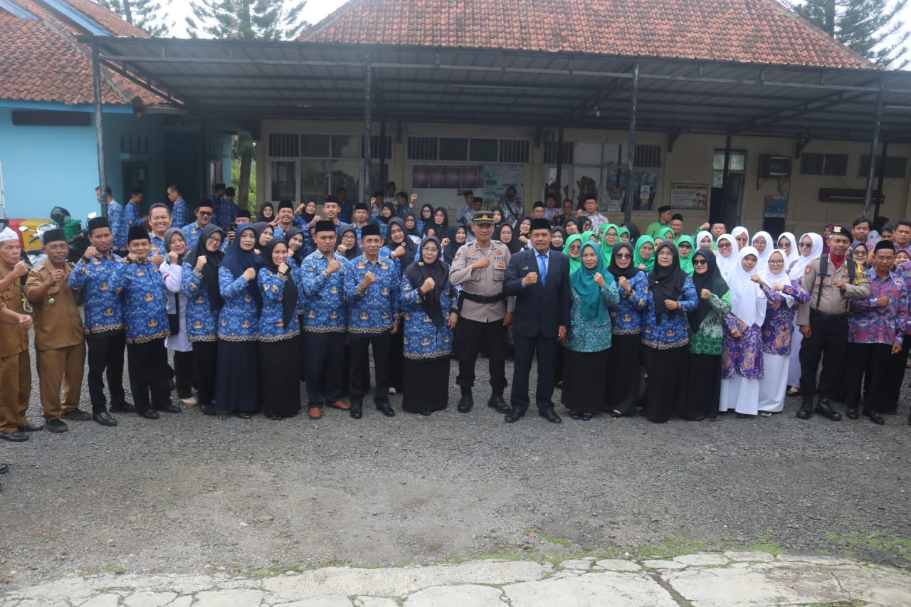 UPACARA PERINGATAN HARI SUMPAH PEMUDA KE-97 TINGKAT KECAMATAN BAREGBEG TAHUN 2025